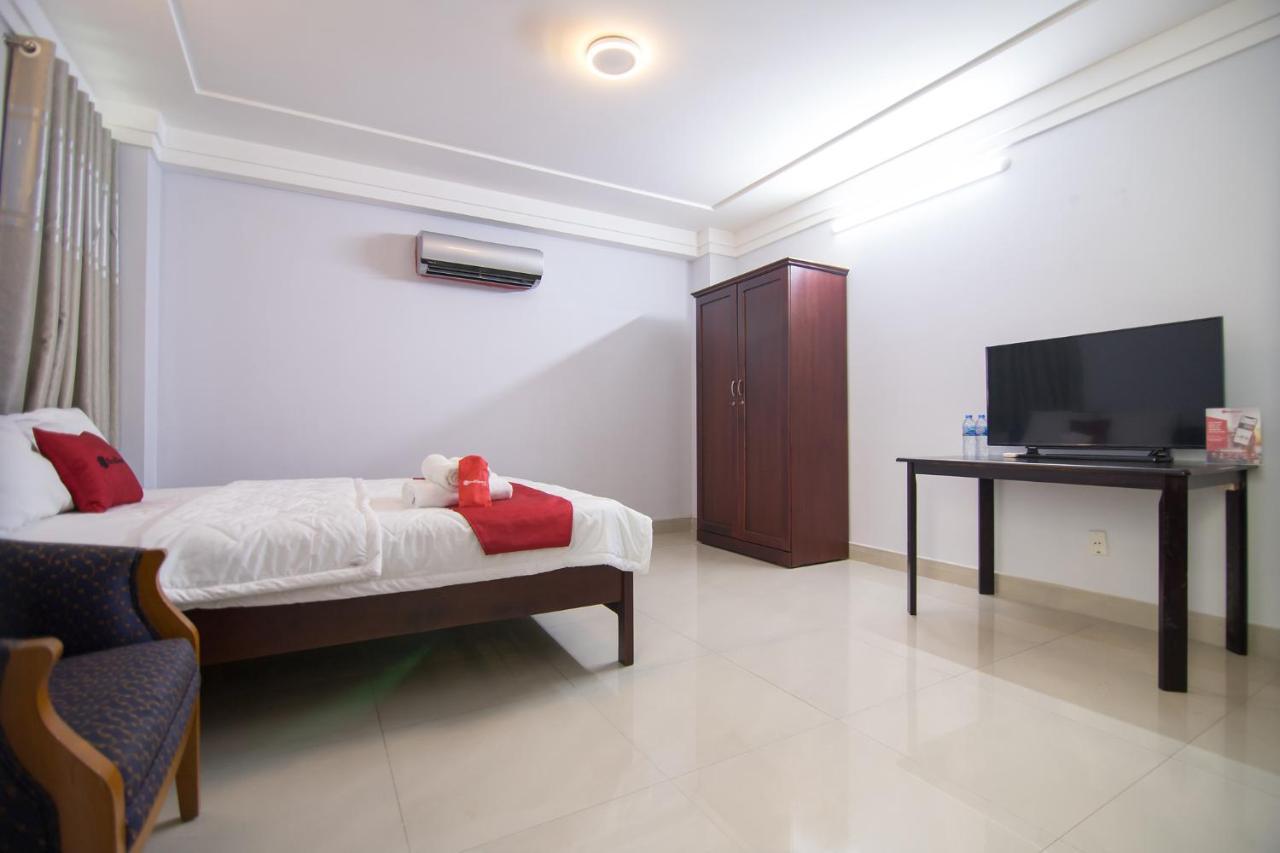 Reddoorz Near Hoa Lu Stadium TP. Hồ Chí Minh Ngoại thất bức ảnh