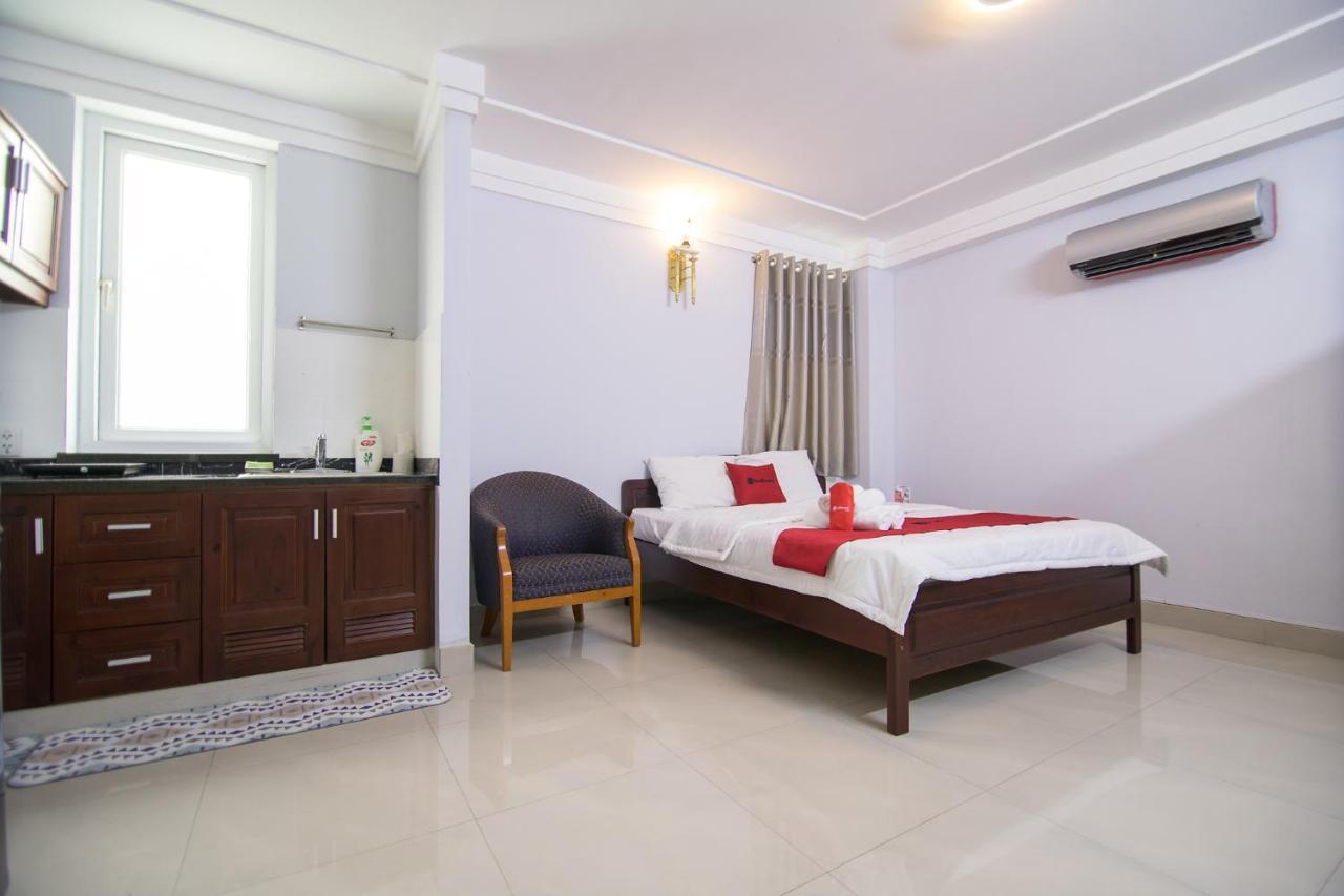 Reddoorz Near Hoa Lu Stadium TP. Hồ Chí Minh Ngoại thất bức ảnh